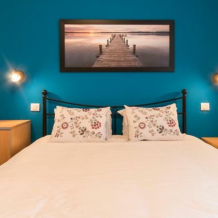 Nala Apartment โรวีน ภายนอก รูปภาพ